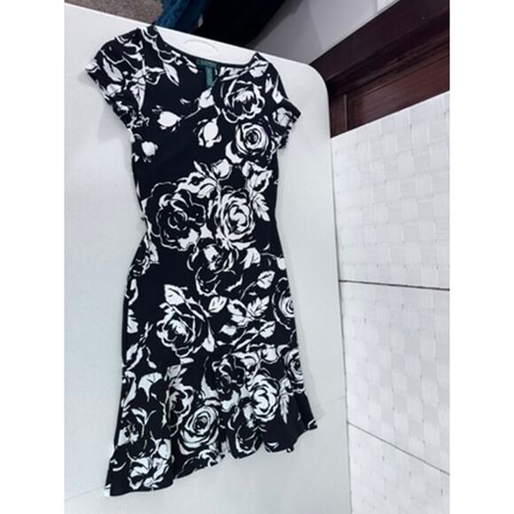 "LAUREN RALPH LAUREN" Black Roses, Peplum Dress, Size XS, SEE PICSMISSING BELT - Picture 5 of 11